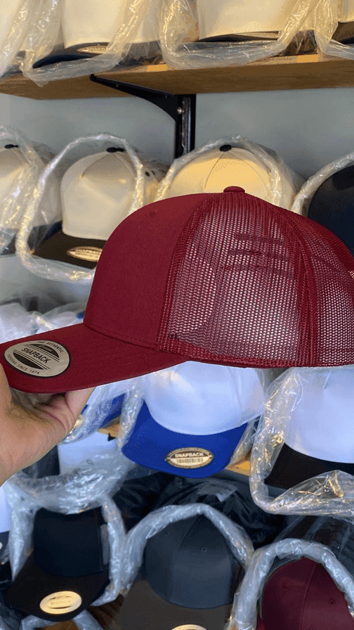 Flexfit Yupoong 6606 - Guinda
