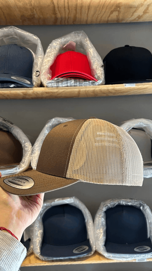 Flexfit Yupoong 6606 - Café Oscuro/Beige