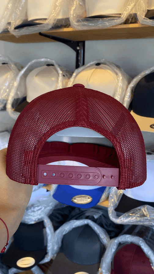 Flexfit Yupoong 6606 - Guinda