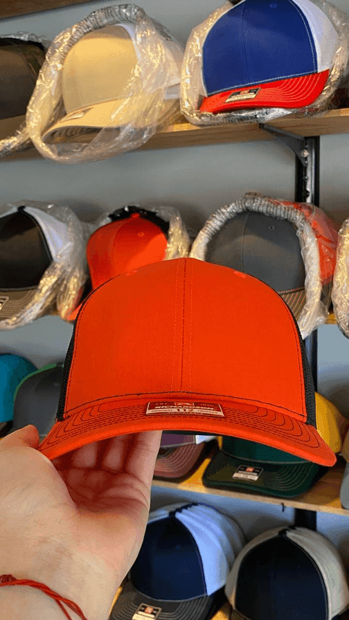 Richardson 112 - naranja/negro