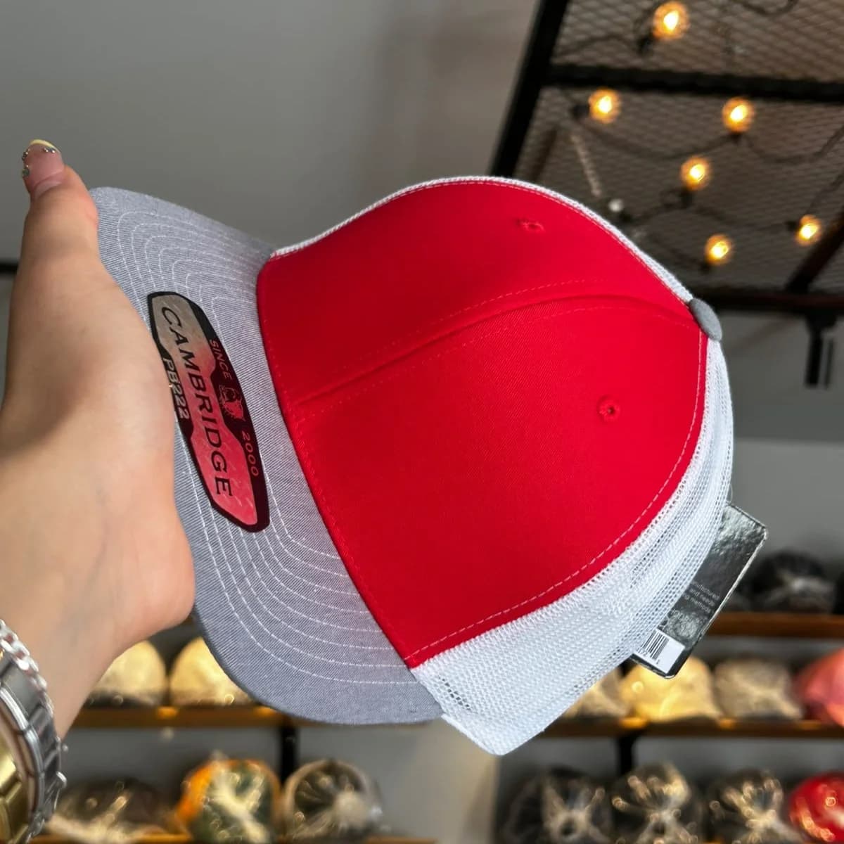 Cambridge Pitbull - Red/White/Heather