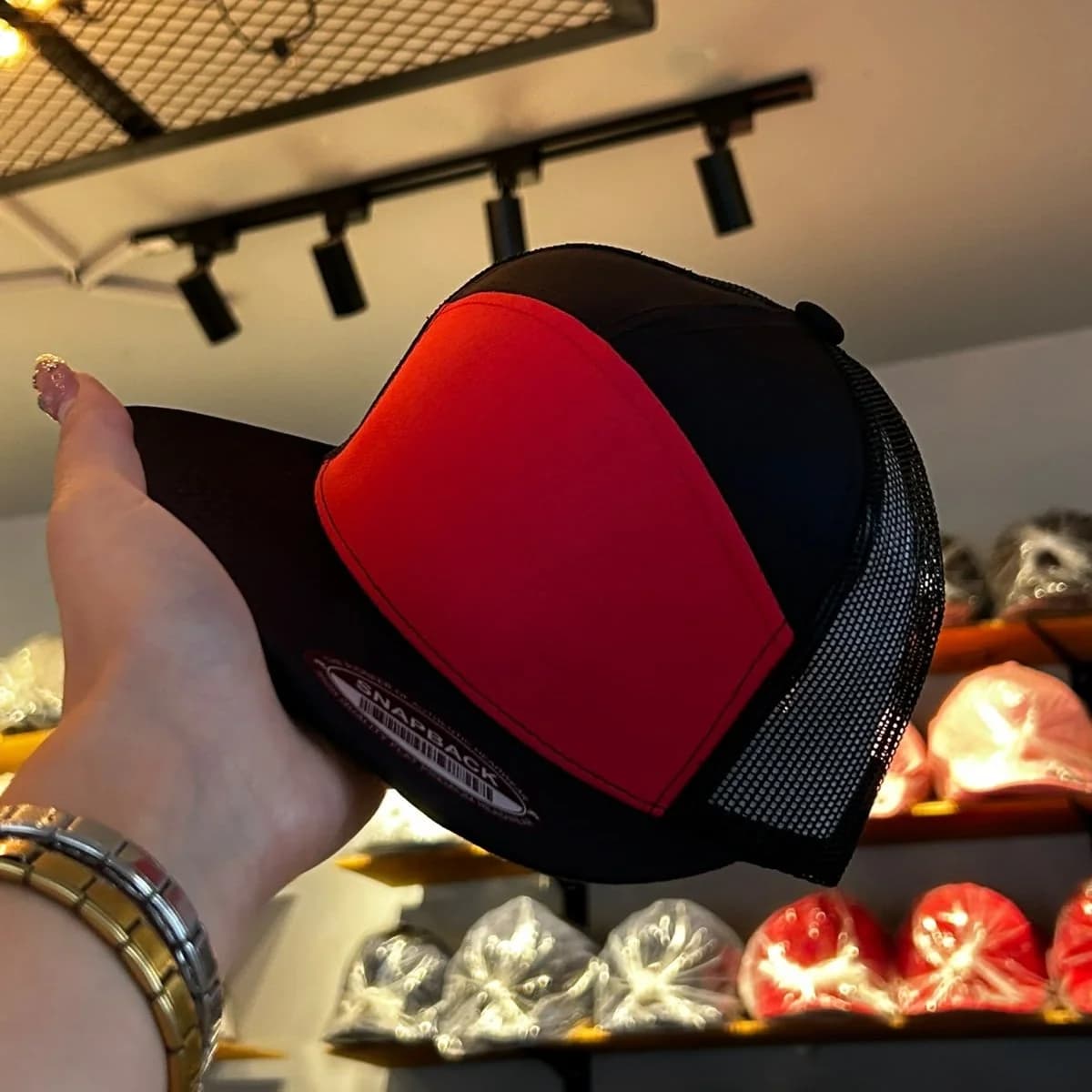 Waycaps TC - RED/BLACK MALLA PLANA