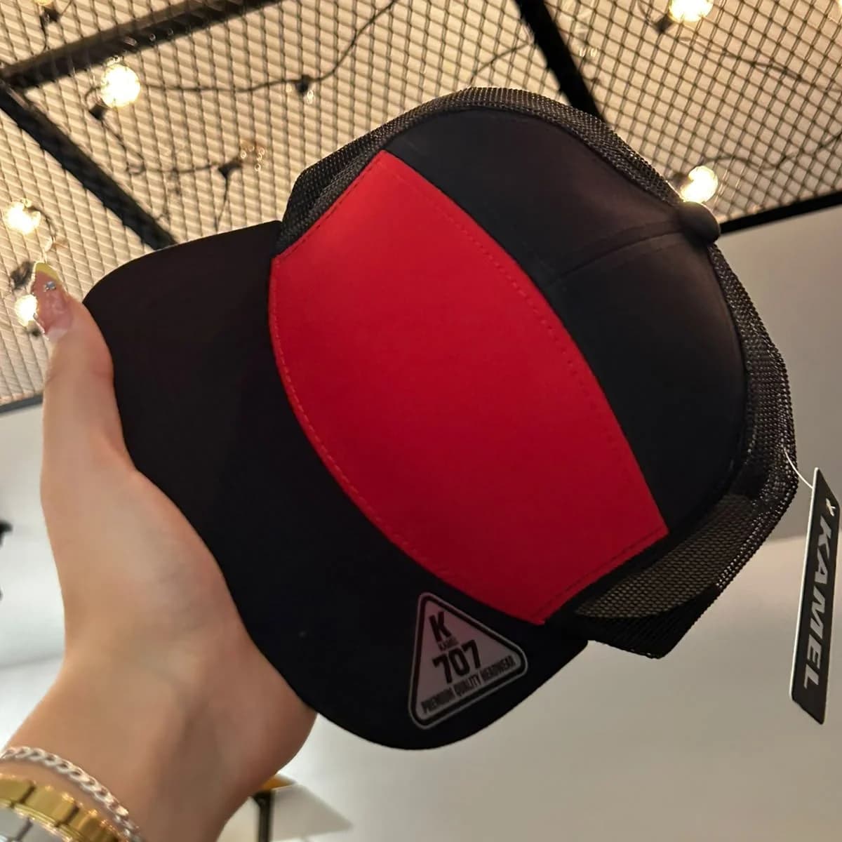 Kamel 707 - Black/Red malla