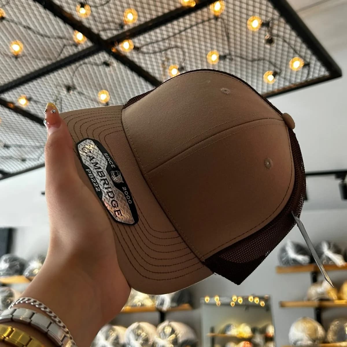 Cambridge Pitbull - Khaki/Brown