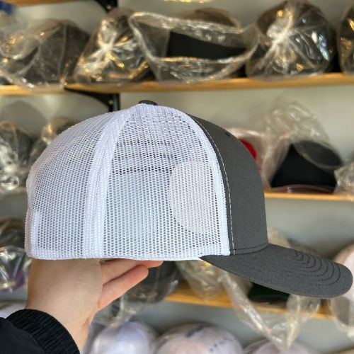 Yupoong 6606 Charcoal / White