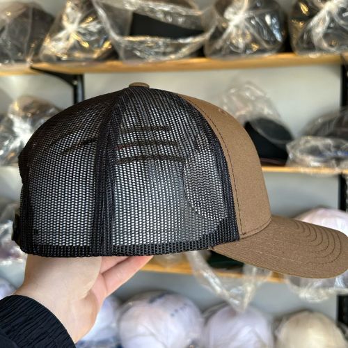 Yupoong 6606 Coyote Brown / Black