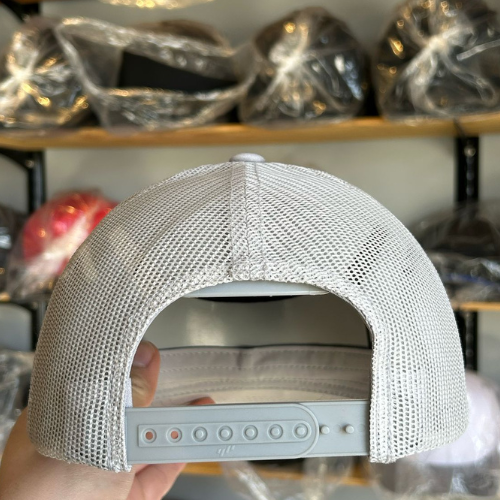 Yupoong 6606 White