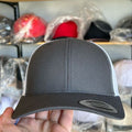 Yupoong 6606 Charcoal / White