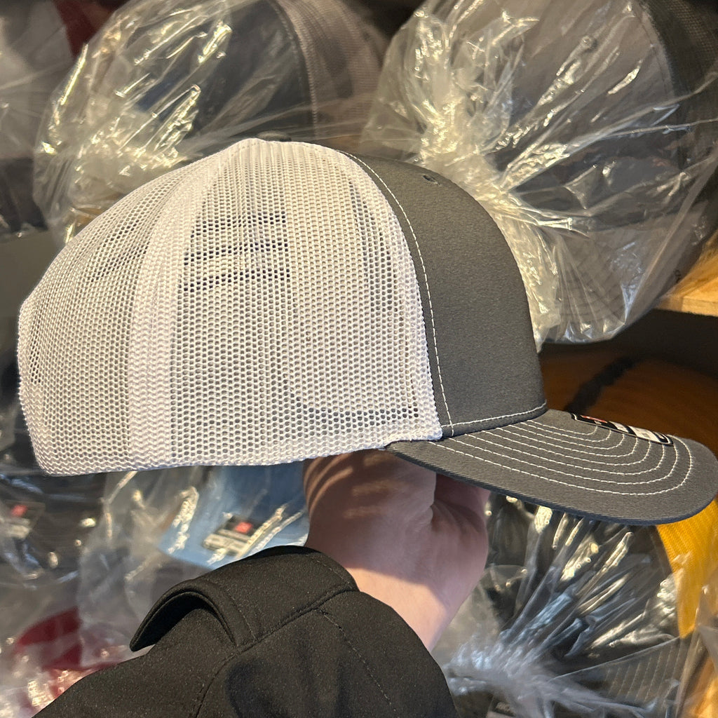 Richardson 112 Charcoal/White