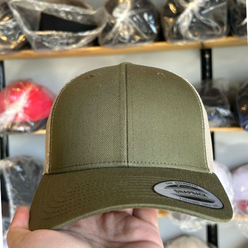 Yupoong 6606 Moss / Khaki