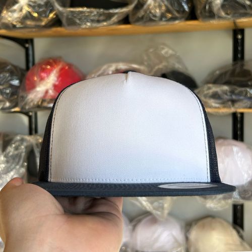 Yupoong 6006 Navy / White / Navy