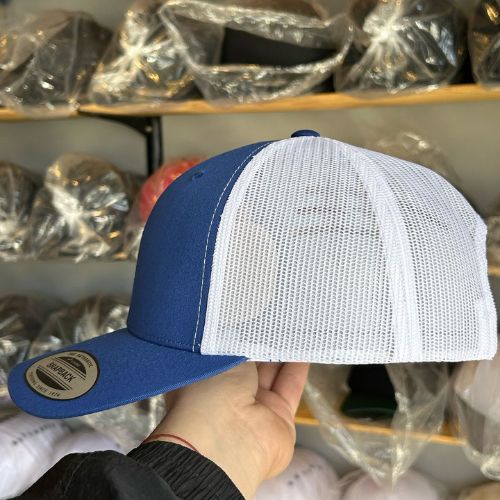 Yupoong 6606 Royal / White