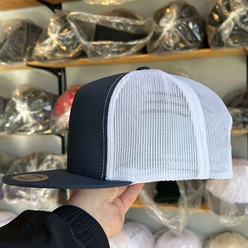 Yupoong 6006 Navy / White