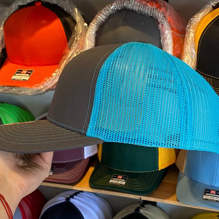 Richardson 112 Charcoal/Neon Blue